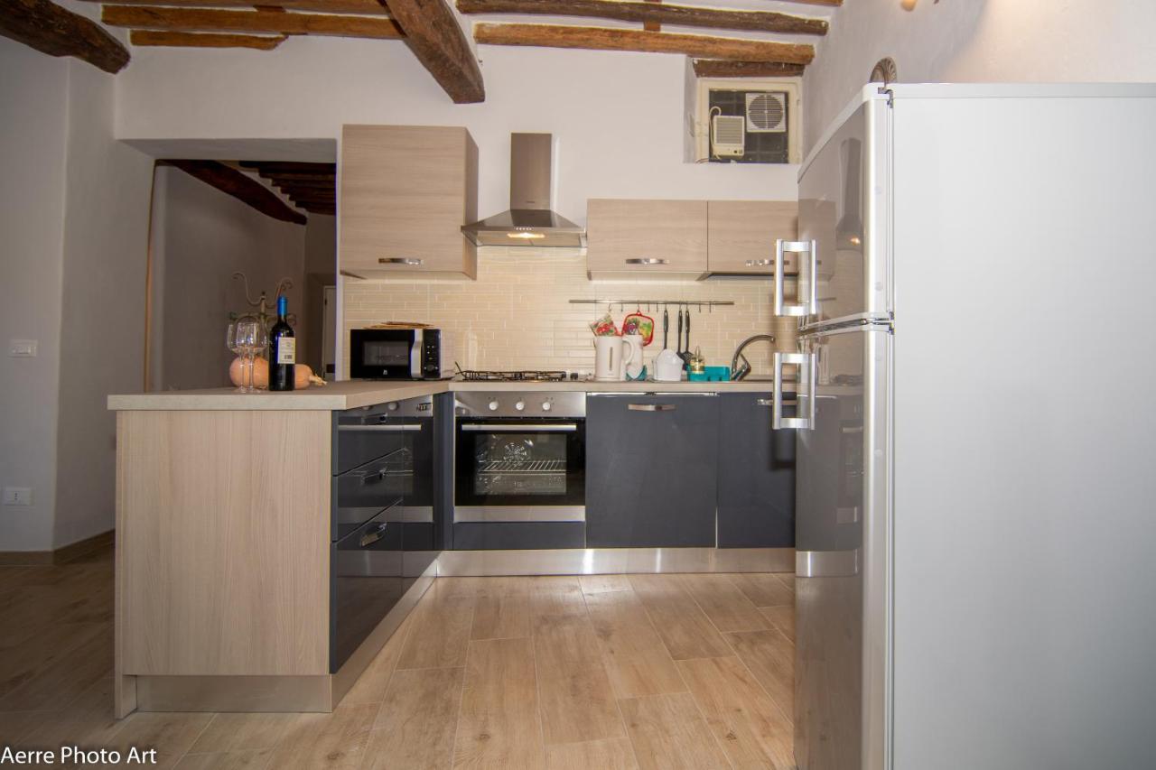 Ferienwohnung Casa Anfiteatro Lucca Exterior foto